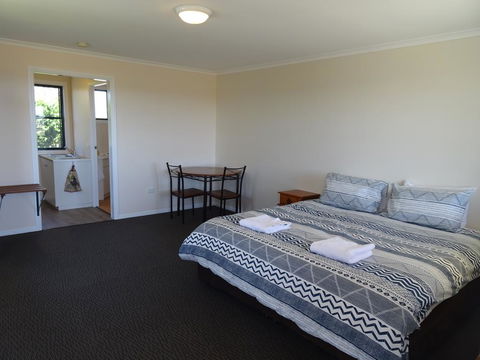Redgate B&B - Accommodation Main Beach 0