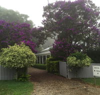 REED HOUSE at Maleny-The White Pavilion - Accommodation Main Beach