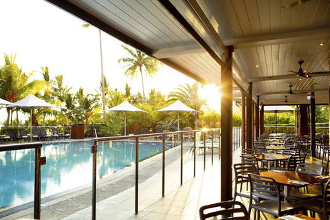 Reef View Hotel - Accommodation Main Beach 3