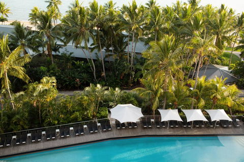 Reef View Hotel - Accommodation Main Beach 1