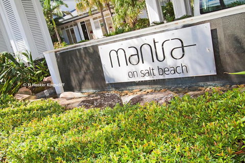 RESORT ON THE BEACH 4118/19 - Accommodation Main Beach 1