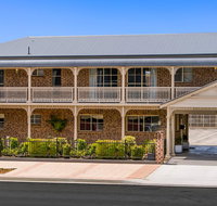 Richmond Motor Inn - Accommodation Main Beach