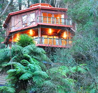 Risehill House - Accommodation Main Beach