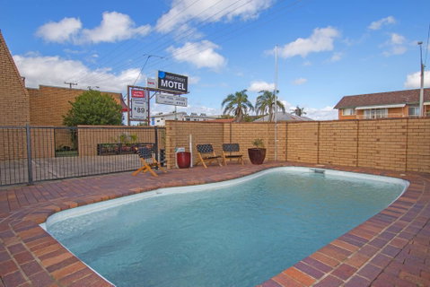 River Street Motel - Accommodation Main Beach 0