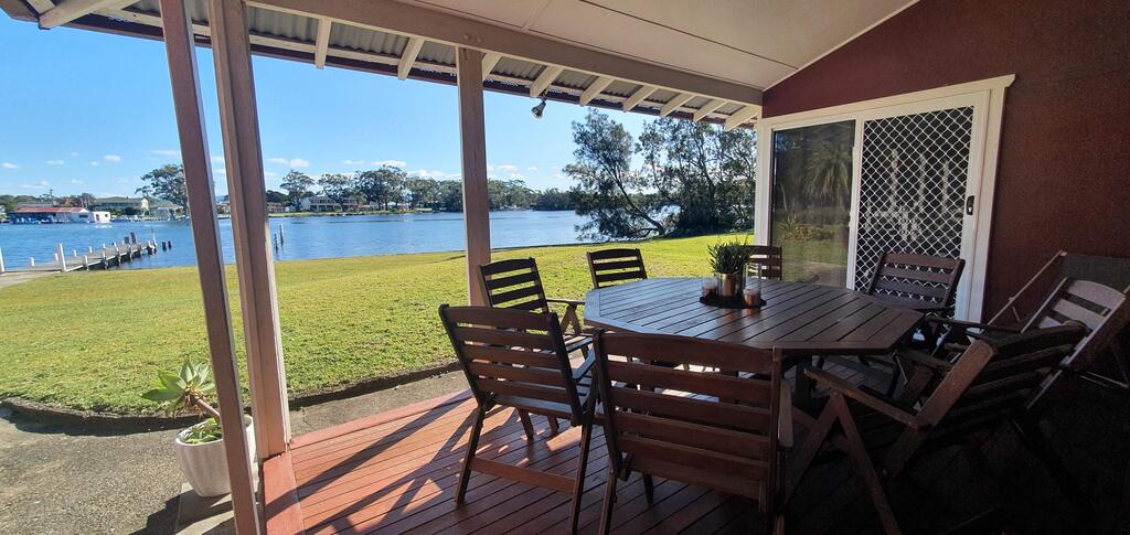 Jervis Bay NSW Accommodation Main Beach