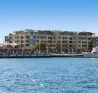 Riverside Holiday Apartments - Accommodation Main Beach