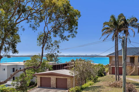 Ronald Avenue, Unit 2/36 - Accommodation Main Beach 0
