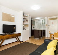 Rosalie 24 - Accommodation Main Beach