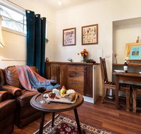 Roses of Daylesford - Convent View - Accommodation Main Beach