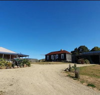 Ruby's Cottage Farm Stay - Accommodation Main Beach