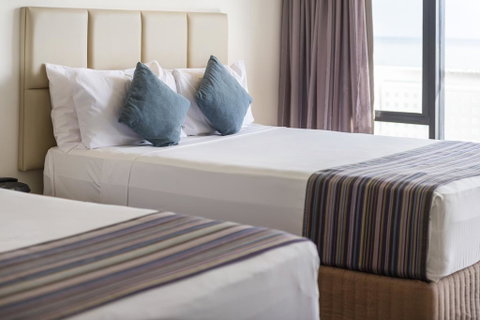 Rydges Esplanade Resort Cairns - Accommodation Main Beach 3