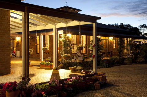 Sanctuary@Waratah - Accommodation Main Beach 3