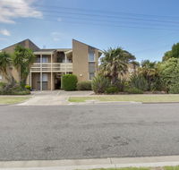 Sandpiper Lakes Entrance - Accommodation Main Beach