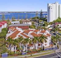 Santa Fe by the Broadwater - Accommodation Main Beach