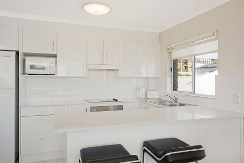 Sapphire Waters Unit 3 - Accommodation Main Beach 2