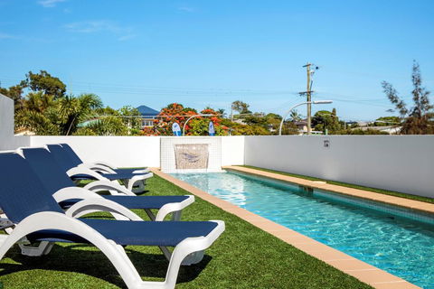 Scarborough Beach Resort Queensland - Accommodation Main Beach 1