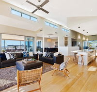 Sea La Vie - Accommodation Main Beach