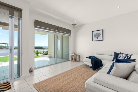 Sea Star Aldinga Beach - Accommodation Main Beach 0