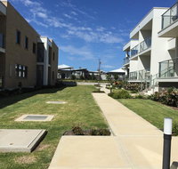 SEA-ESTA - Accommodation Main Beach