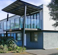Seabreeze - Accommodation Main Beach