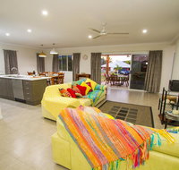 Seas The Day - Accommodation Main Beach