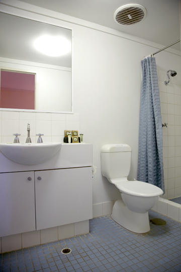 Seasons Hotel Newman - Accommodation Main Beach 3
