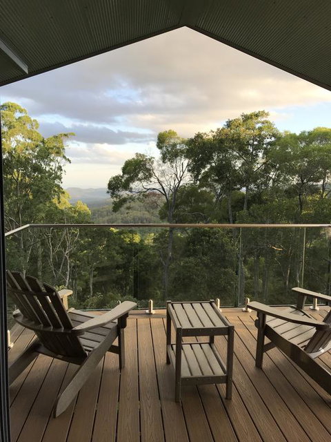 Serenity At Ravensbourne Escape - Accommodation Main Beach 0