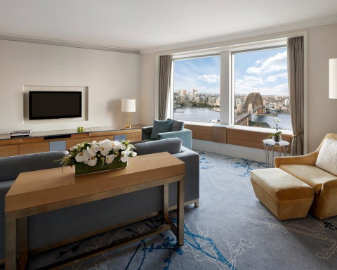 Shangri-La Hotel, Sydney - Accommodation Main Beach 1