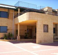 Shark Bay Views B  B - Accommodation Main Beach