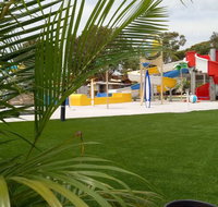 Shelly Beach Holiday Park - Accommodation Main Beach