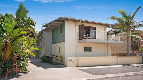Siesta - Lennox Head - Accommodation Main Beach 0