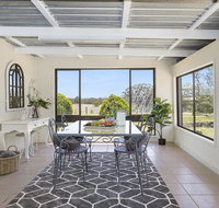 Silky Oak Cottage - cosy with country views - Accommodation Main Beach