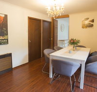 Six Seasons - Halls Gap - Accommodation Main Beach