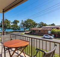 Smooth Sailing - Accommodation Main Beach
