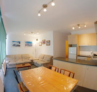 Snow Ski Apartments 05 - Accommodation Main Beach