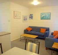 Snow Ski Apartments 06 - Accommodation Main Beach
