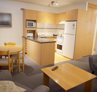 Snow Ski Apartments 24 - Accommodation Main Beach