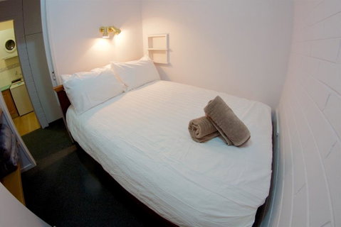 Snow Ski Apartments 25 - Accommodation Main Beach 3