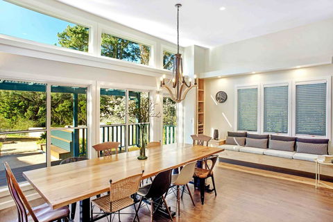 Sofia-Rose And Cottage - Accommodation Main Beach 0