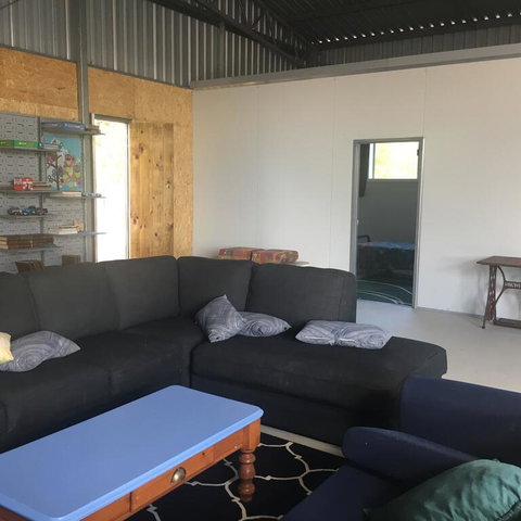 Something Different - Accommodation Main Beach 3