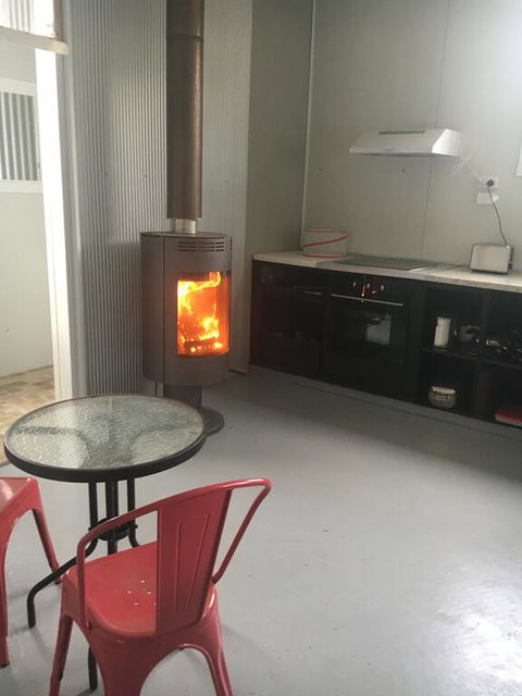 Something Different - Accommodation Main Beach 0