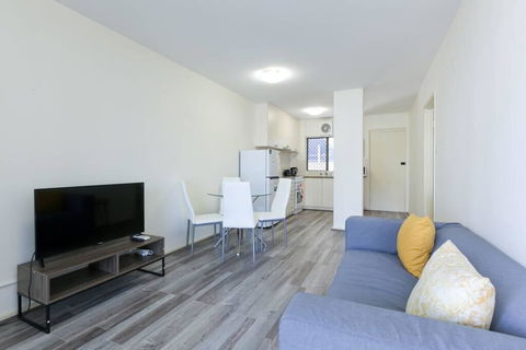 South Perth Perfect Location Free WIFI & Parking - Accommodation Main Beach 1