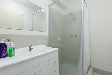 South Perth Perfect Location Free WIFI & Parking - Accommodation Main Beach 3