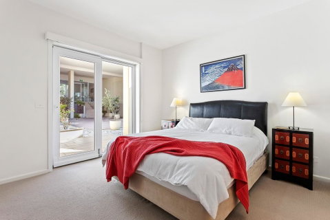 Southbound@theWharf - Accommodation Main Beach 3