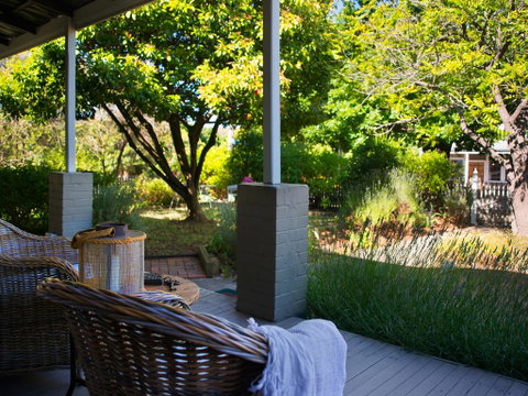 Spa Villas On Main - Accommodation Main Beach 0