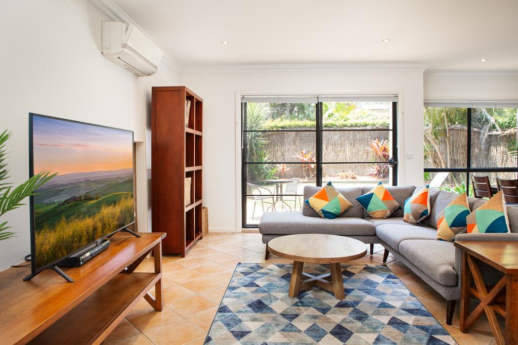 Avalon Beach NSW Accommodation Main Beach