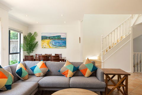 Spacious Home In The Heart Of Avalon Beach - Accommodation Main Beach 1