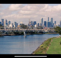 Spectacular river views in fabulous footscray. - Accommodation Main Beach