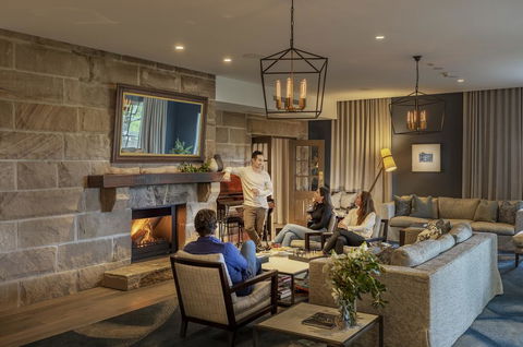 Spicers Guesthouse - Accommodation Main Beach 1