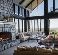 Spicers Peak Lodge - Accommodation Main Beach